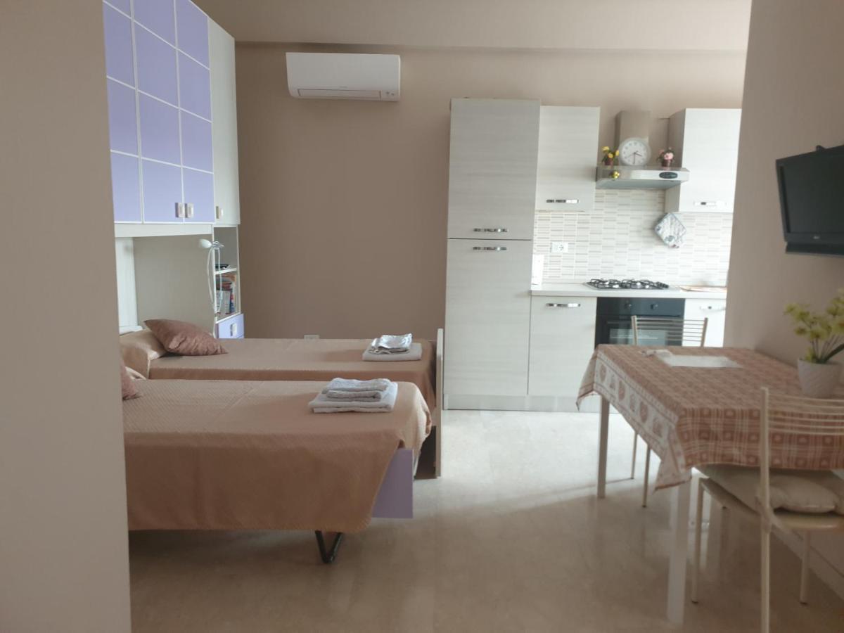 A "Casa Inn-Centro" Monolocale カターニア エクステリア 写真